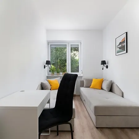 Easy Rent - Kosmos, 24h Check-in ルブリン