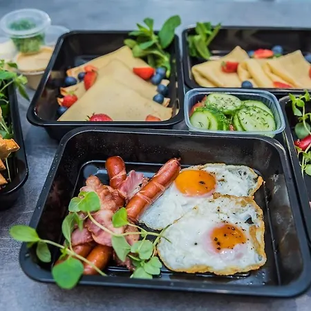 Easy Rent - Kosmos, 24h Check-in Apartmán