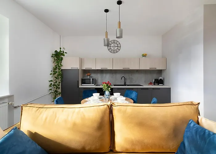 Apartment Easy Rent - Kosmos, 24h Check-in *