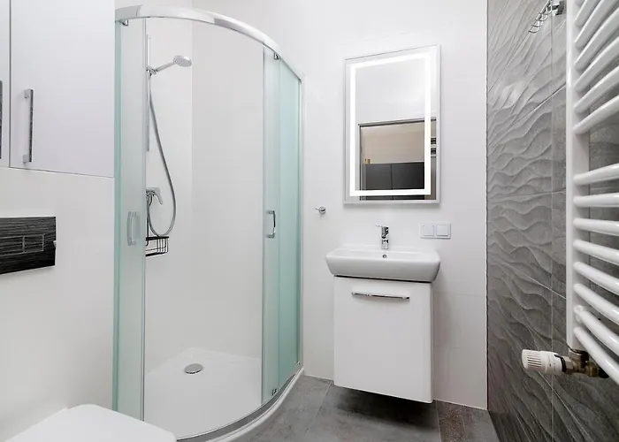 Easy Rent - Kosmos, 24h Check-in Apartment *