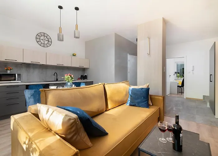 Easy Rent - Kosmos, 24h Check-in Apartment Lublin